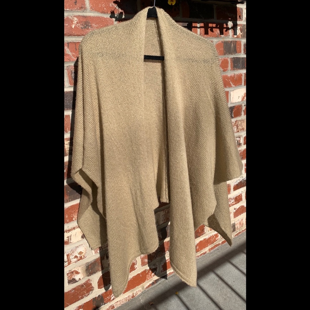 ✨Wooden Ships Ruana Wrap/Poncho✨ Must see!